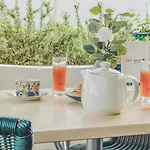 Pine House - Airport, And Center Bed & Breakfast *